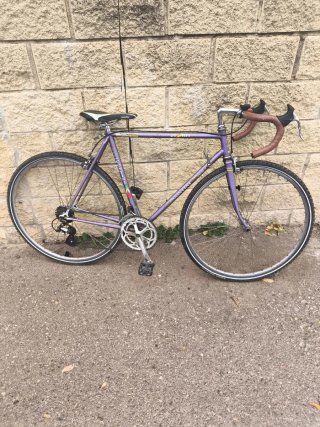 Alquiler o venta bicicleta de Carretera Contini Mo