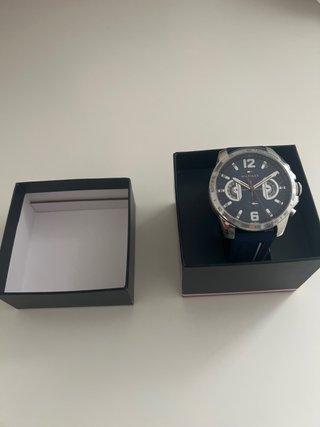 Reloj Tommy Hilfiger Azul y Plateado