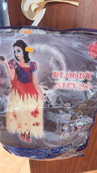 Disfraz de Halloween Bloody Nieves talle XL MUJER