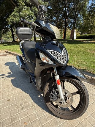 Suzuki Sixteen 125