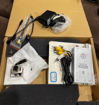 Sistema de Cámara Espía con Receptor AV
