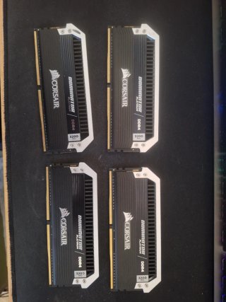 Memoria RAM Corsair Dominator Platinum 24GB