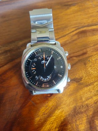 Reloj Cronógrafo Lotus Plateado y Negro