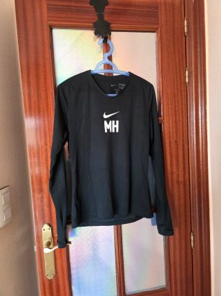 Camiseta Manga Larga Nike Dri-Fit Negra