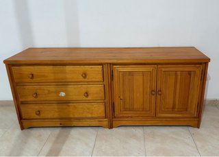 Aparador de Madera de Pino