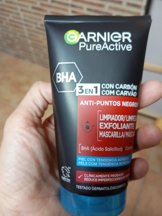 Crema Exfoliante Garnier PureActive 3 en 1