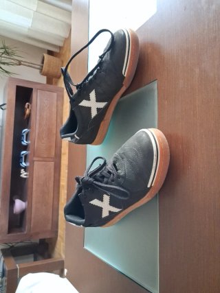 Zapatillas Munich Negras Talla 39
