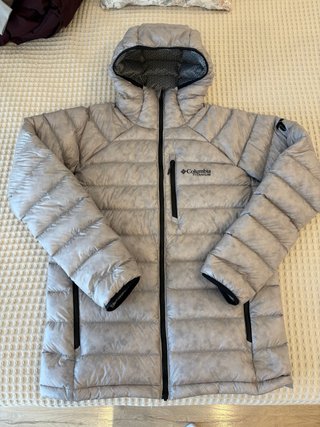 Plumífero Columbia Titanium Gris Talla M nuevo