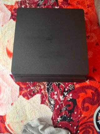 Consola Sony PlayStation 4 (PS4) Negra