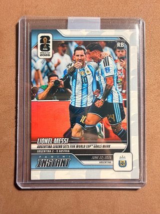Cromo Panini Instant Lionel Messi 2026