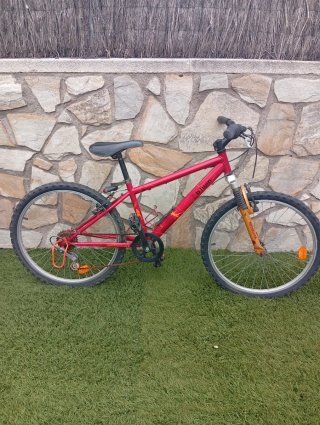 Bicicleta Btwin Roja