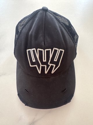 Gorra Yelir World Negra