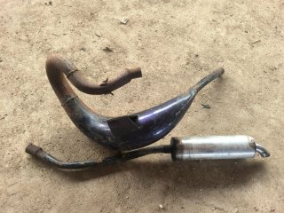 Tubo de escape ZEN para motor AM6