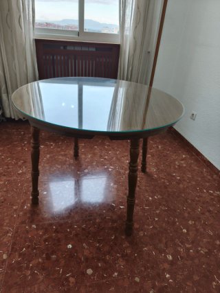 Mesa de Comedor Redonda de Madera y Cristal.
