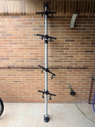Soporte Telescópico para 4 Bicicletas