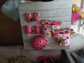Patines en línea talla 32-34 con protecciones
