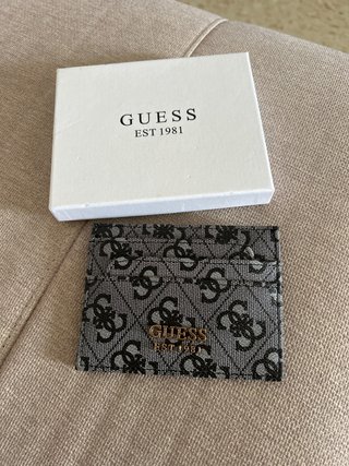 Cartera Guess Estampada