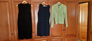 Lote de 2 vestidos y chaqueta