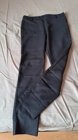 Pantalón Negro ZARA