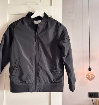 Chaqueta Bomber Negra Niño talla 9 a 10 años