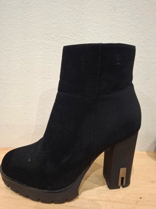 Botines de plataforma negros
