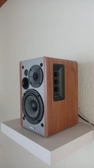 Altavoces Edifier r1280db