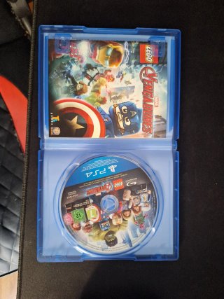 LEGO Marvel Vengadores (PS4)