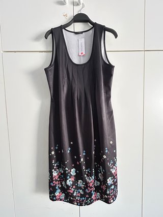 Vestido Floryday Negro con Flores