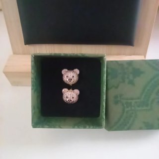 Pendientes con forma de oso