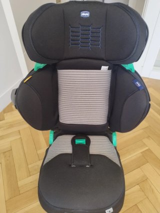 Silla de coche Chicco Fold&Go i-Size (100-150cm)