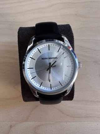 Reloj Mark Maddox Esfera Plateada