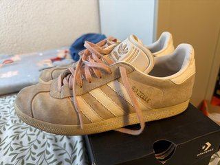Zapatillas Adidas Gazelle “rosa”