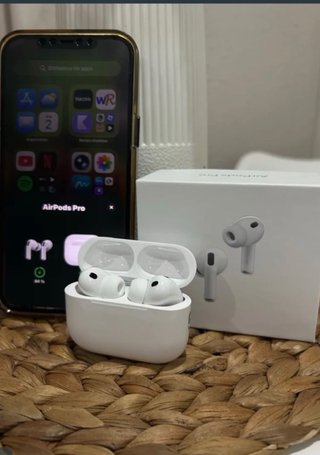 Apple AirPods Pro 3