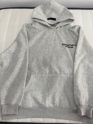 Sudadera Essentials Fear of God Gris