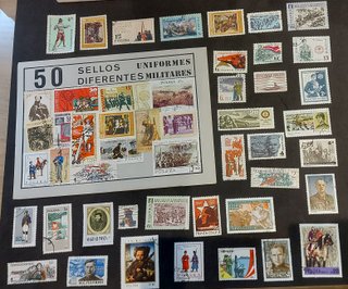 Lote de 50 Sellos de Temática Militar