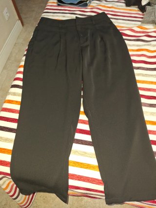 Pantalón de pinzas negro
