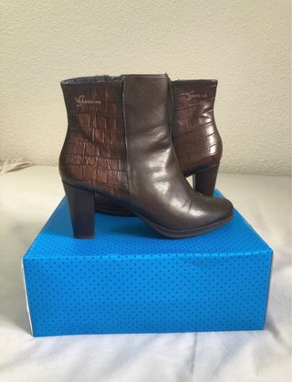 Botines Dorking by Fluchos Marrones