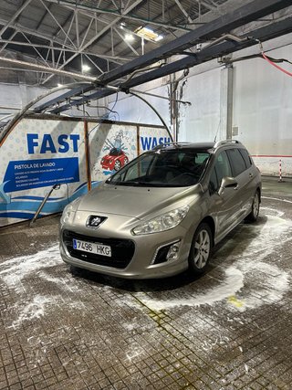 Peugeot 308 2012