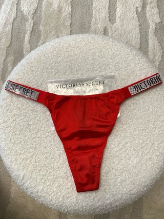 Tanga Victoria's Secret Rojo