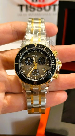 Reloj Tissot Seastar 1000 de 38 mm esfera gris