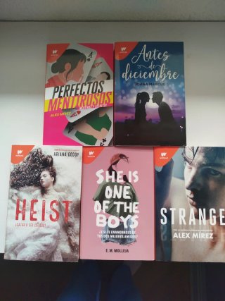 Lote de libros wattpad - NO COMPRAR