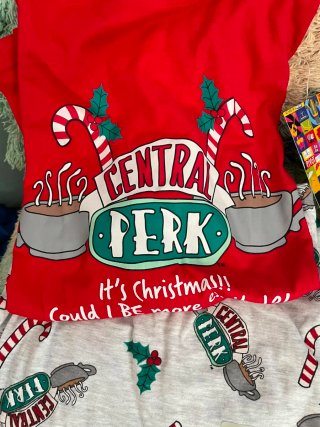 Pijama Friends Central Perk Navidad Talla M