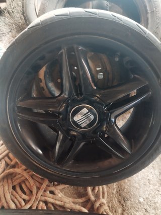 Llantas Seat fr 17 pulgadas