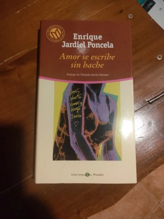 Amor se escribe sin hache
