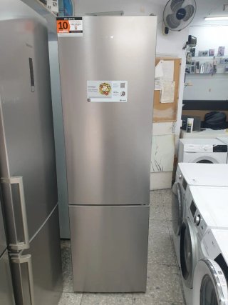Nevera Bauknecht ! Nueva con tara Medidas 2m x 60