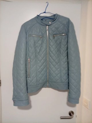 Chaqueta de mujer acolchada