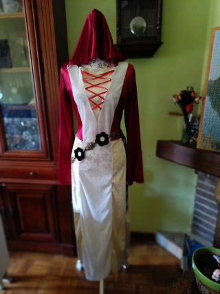 Disfraz Medieval con Capucha