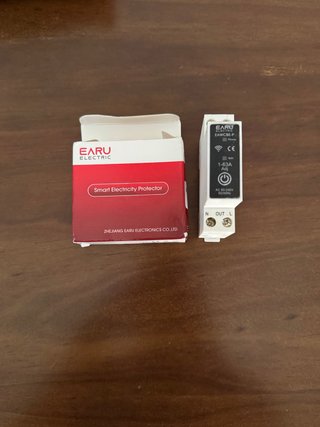 Protector e Interruptor Inteligente WiFi EARU