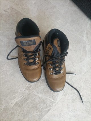 Botas de montaña Hi-Tec marrones de piel