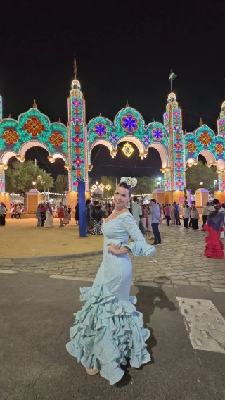 Traje de flamenca verde agua